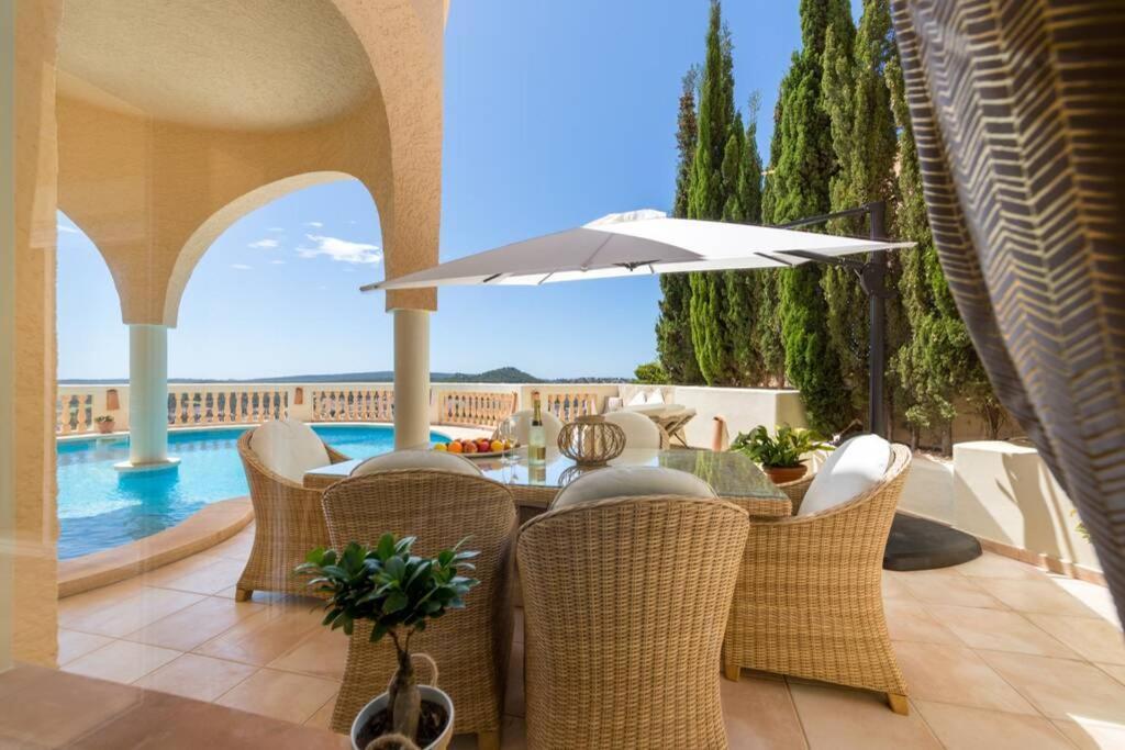 Meerblick Villa "Buena Vista" In Santa Ponsa, Mallorca Kültér fotó