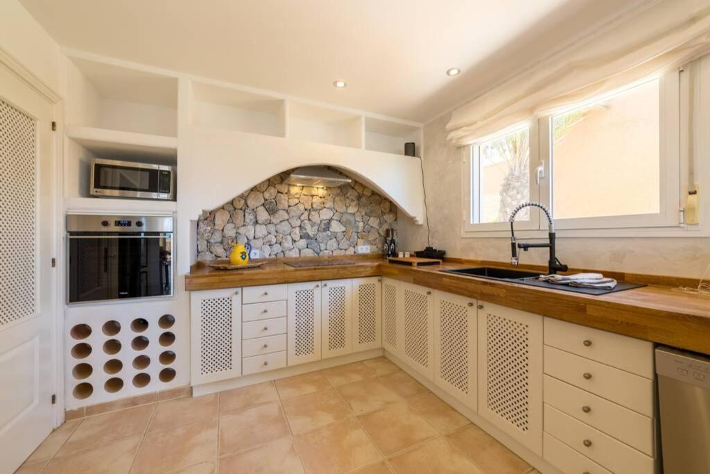 Meerblick Villa "Buena Vista" In Santa Ponsa, Mallorca Kültér fotó